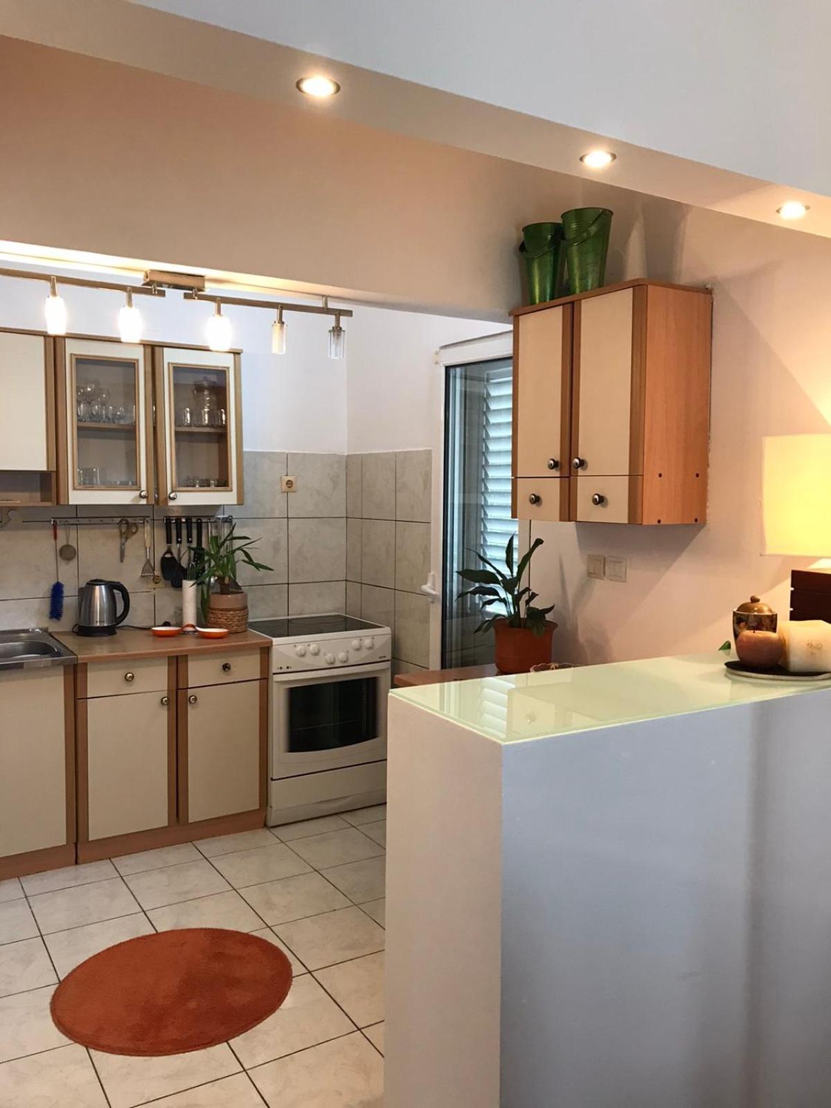 Apartments Vila Andja 스베티스테판 객실 사진