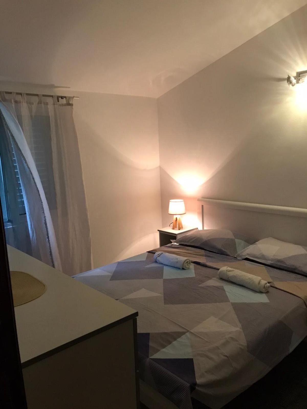 Apartments Vila Andja 스베티스테판 객실 사진