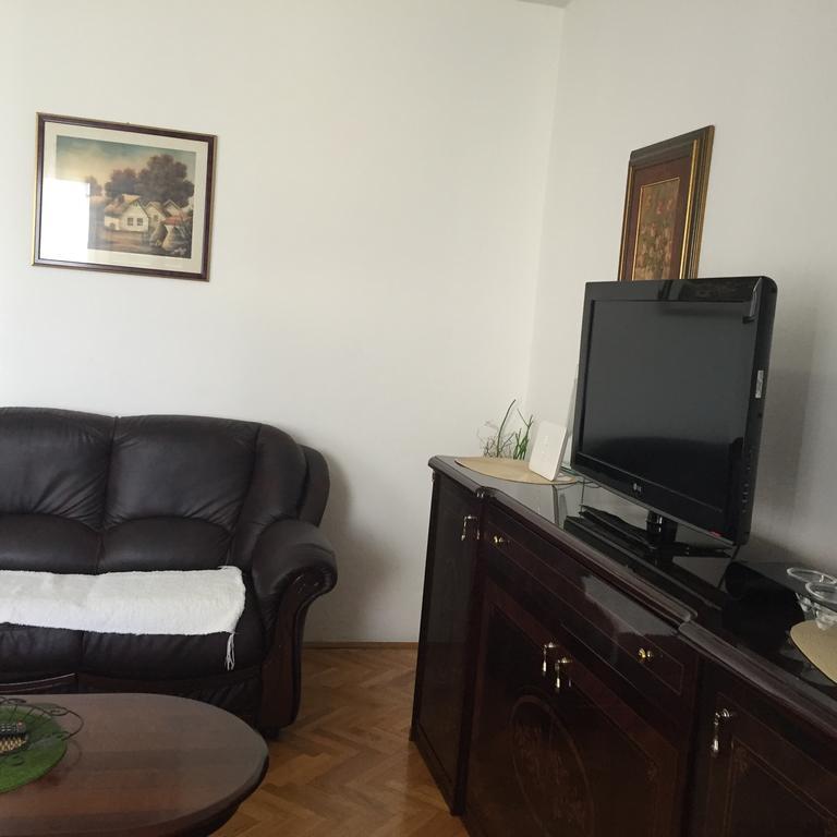Apartments Vila Andja 스베티스테판 외부 사진